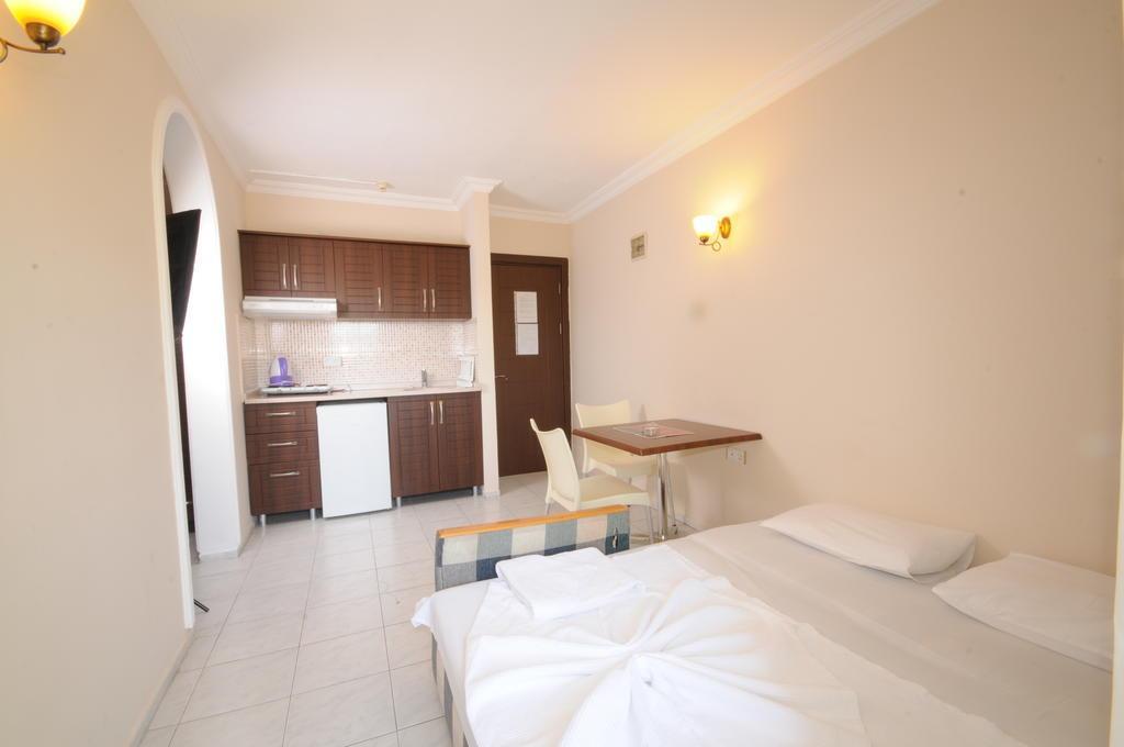 Ozturk Apart Hotel Marmaris Luaran gambar